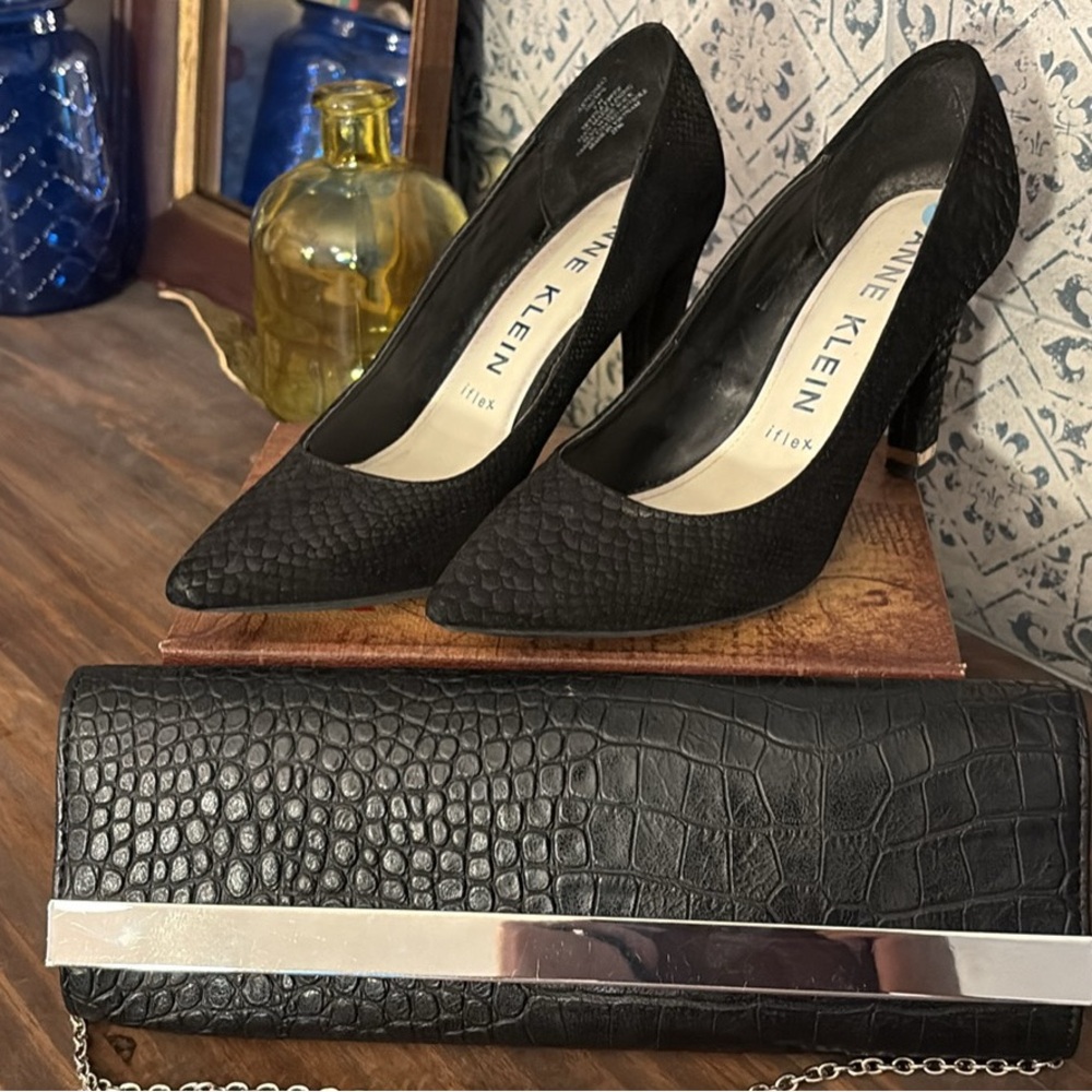 Anne Klein  Heels Classic Elegance